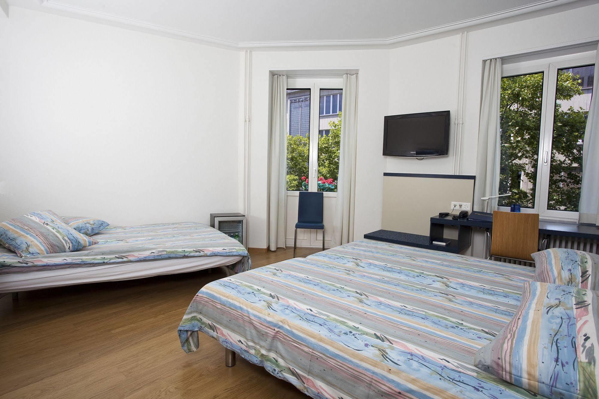 Hotel Bristol Zurich Exterior photo